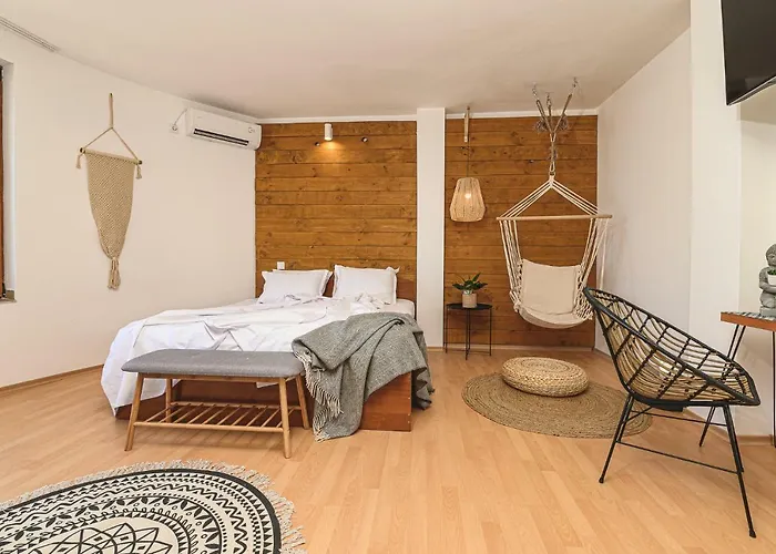 The Monkee Апартамент